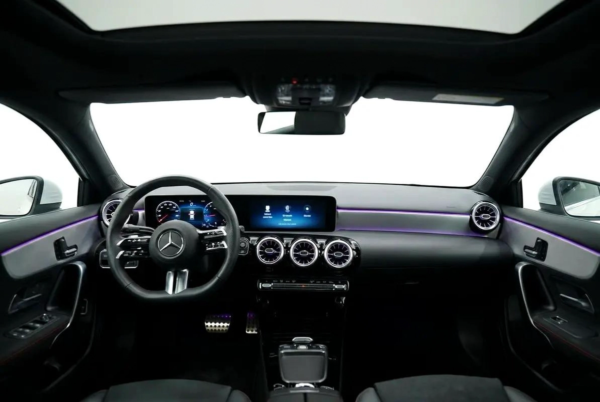 2025 Mercedes-Benz A-Class A 200 AMG Premium Plus - GCC Specs-4-4