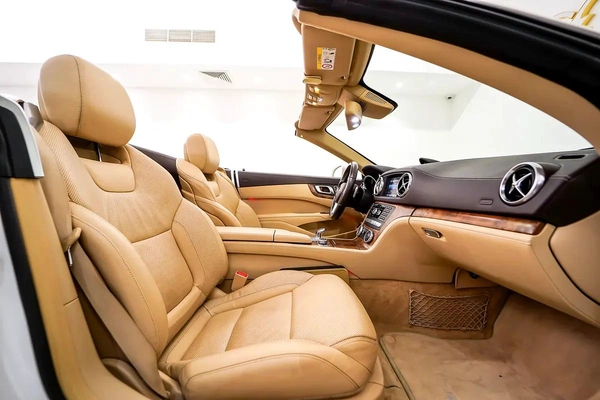 AED 3069 PM | MERCEDES BENZ SL400 AMG 2016 | PRISTINE CONDITION | 1 YEAR WARRANTY | GCC