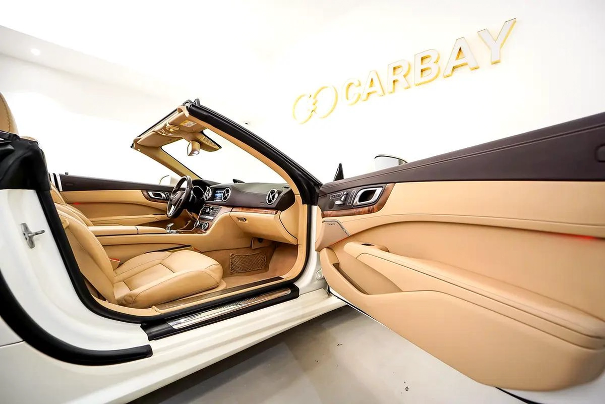 AED 3069 PM | MERCEDES BENZ SL400 AMG 2016 | PRISTINE CONDITION | 1 YEAR WARRANTY | GCC-16-16