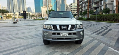 2019 Nissan patrol super safari ( manual Transmission)-8