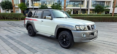 2019 Nissan patrol super safari ( manual Transmission)-5