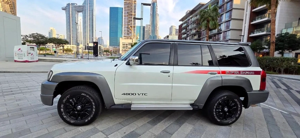 2019 Nissan patrol super safari ( manual Transmission)