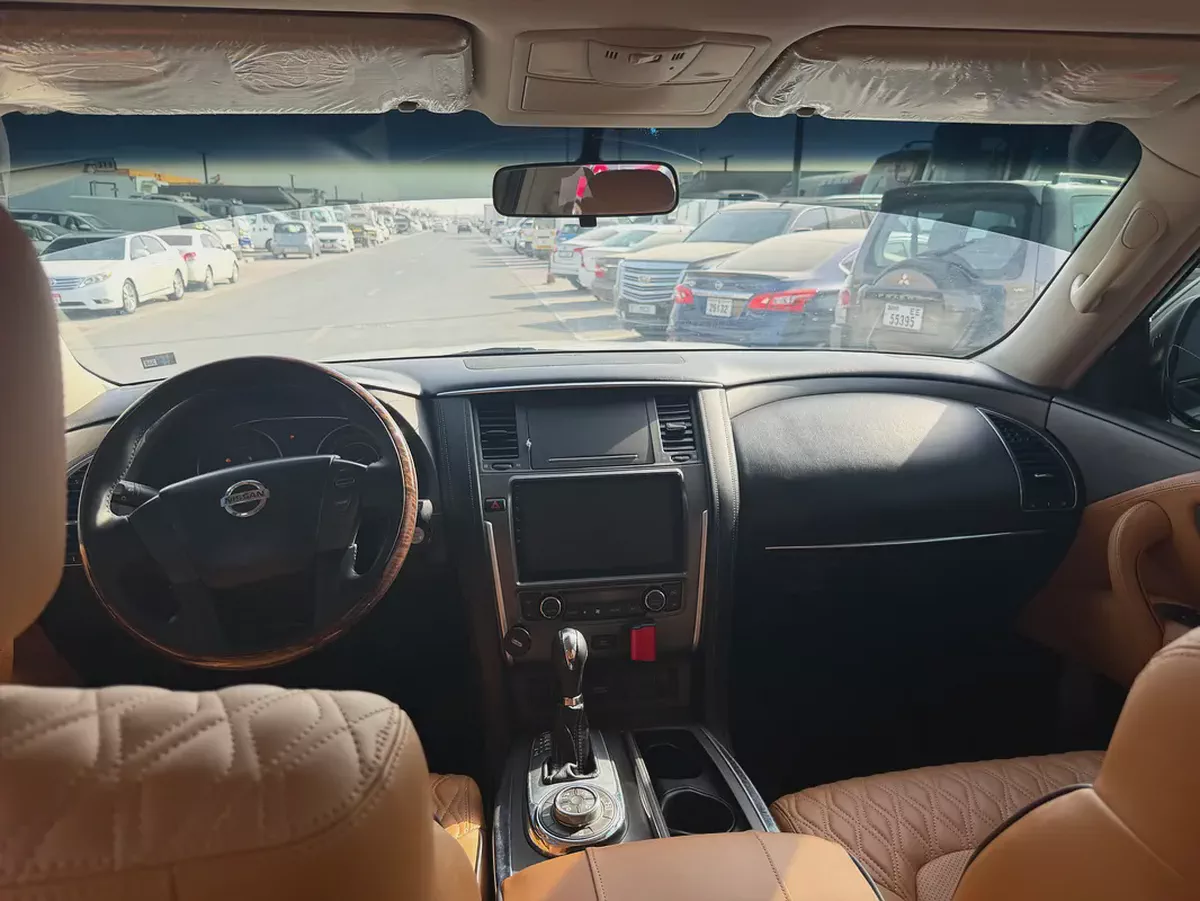 Nissan Patrol SE 2015, GCC Specs, Well Maintained-3-3