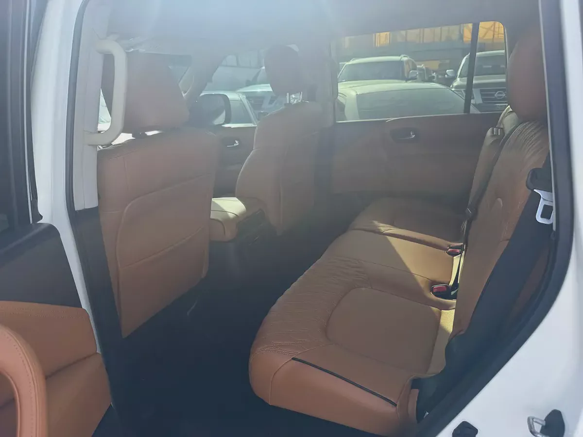 Nissan Patrol SE 2015, GCC Specs, Well Maintained-4-4