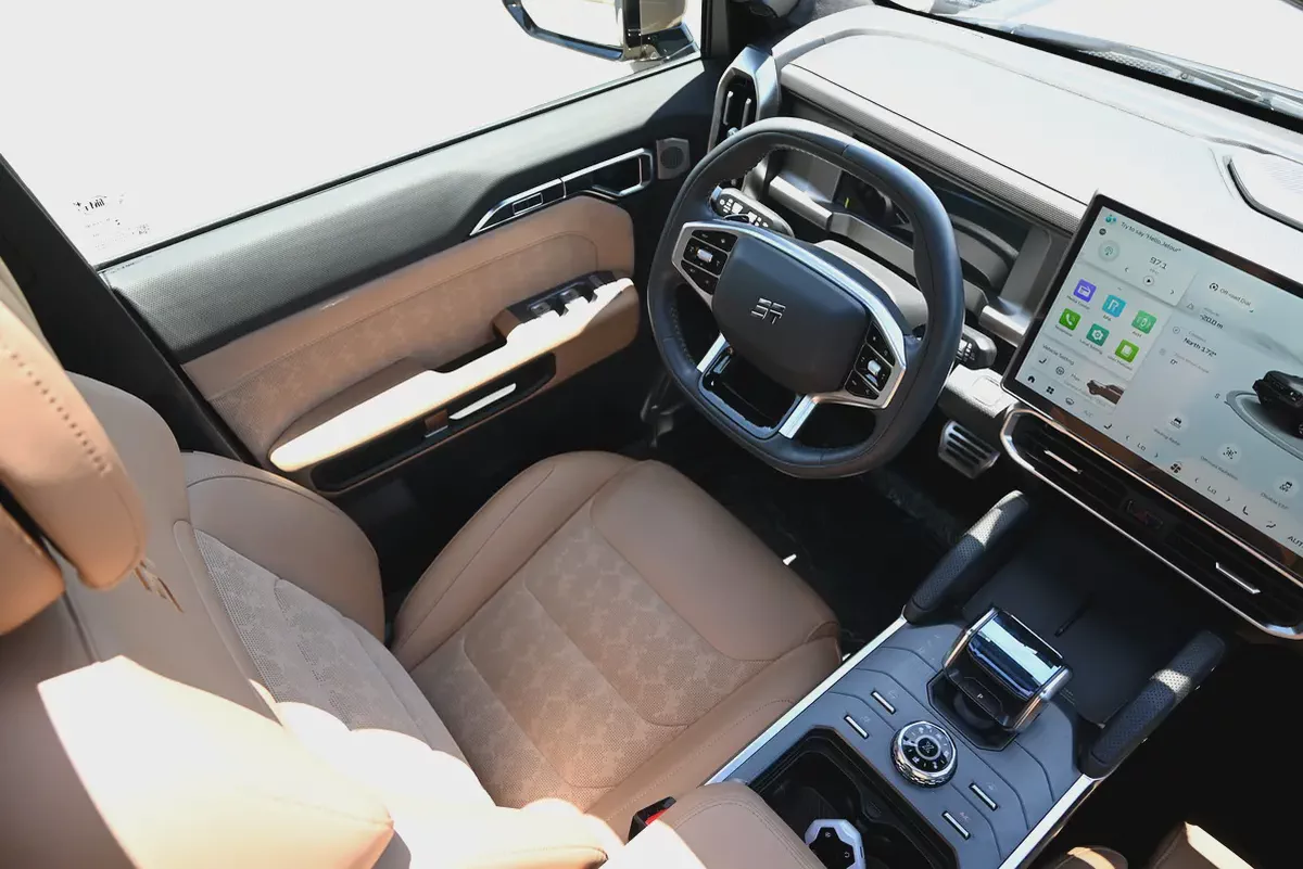 JETOUR T2 LUXURY+ || 0% DP || FREE WARRANTY || SHOWROOM CONDITION-10-10