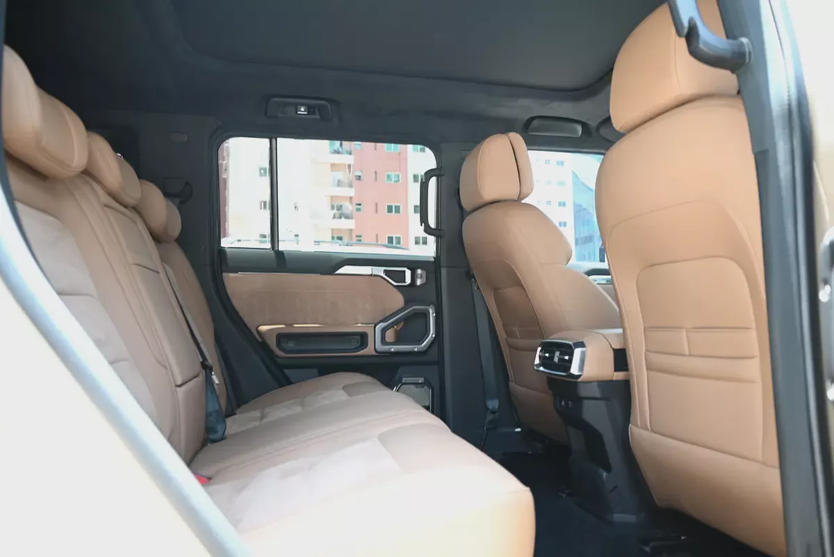 JETOUR T2 LUXURY+ || 0% DP || FREE WARRANTY || SHOWROOM CONDITION-12-12