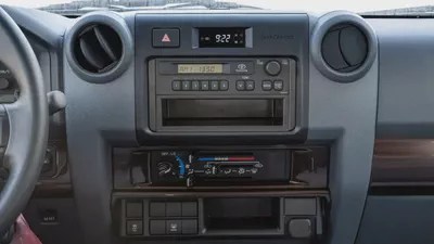 Toyota Land Cruiser 70 Series LC 71 4.0L MT 2025 GCC Specs-7