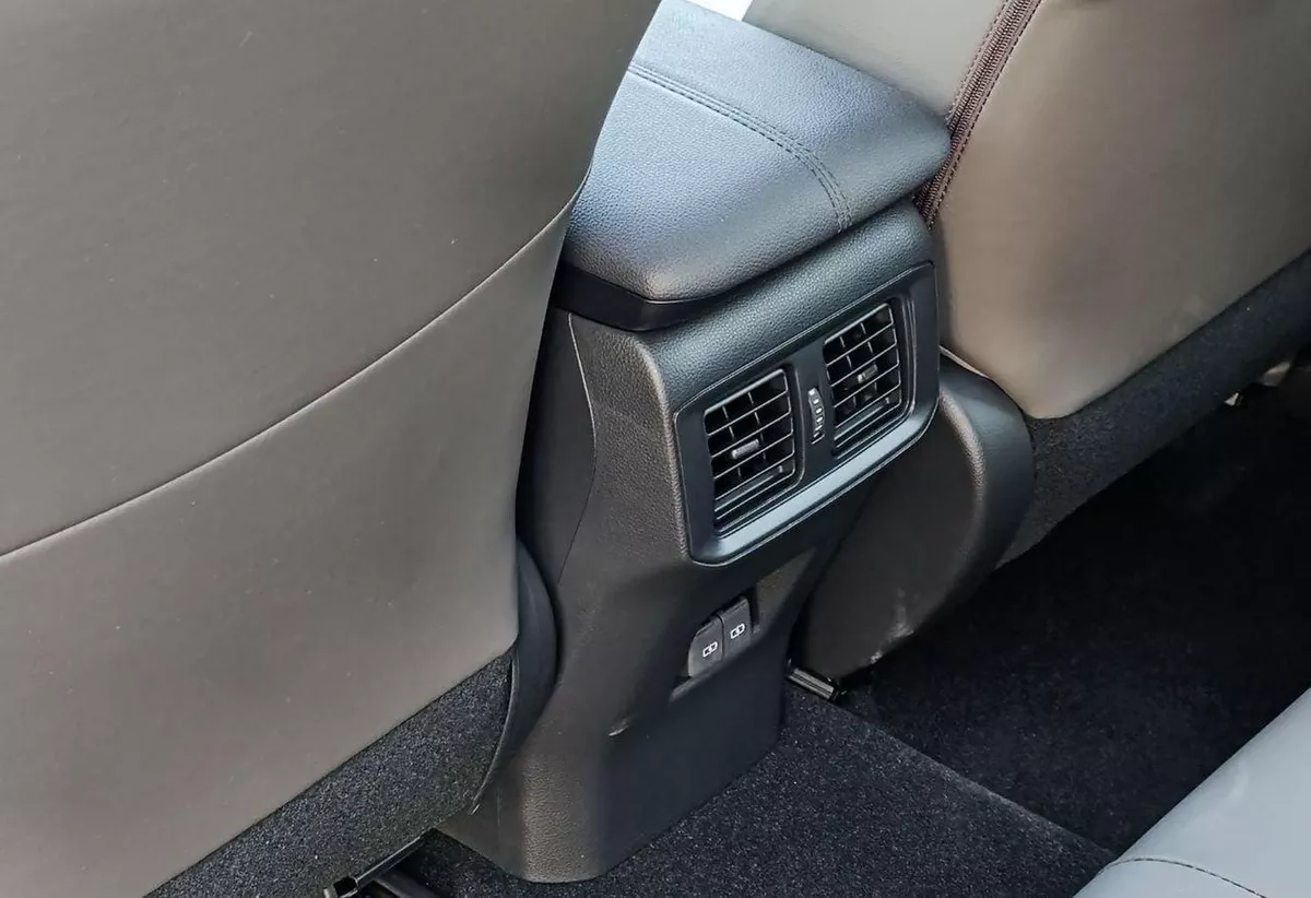 Toyota RAV4 ADVENTURE RAV4 Adventure Full Option 2025-17-0