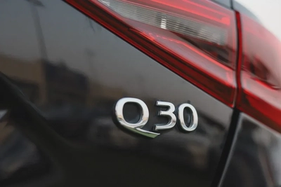 Used Infiniti QX30 2.0T AWD Base 2019-4