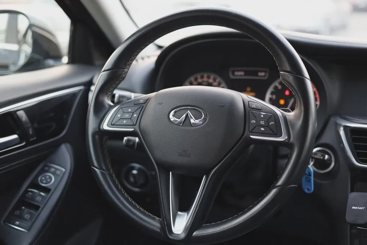 Used Infiniti QX30 2.0T AWD Base 2019-8-8