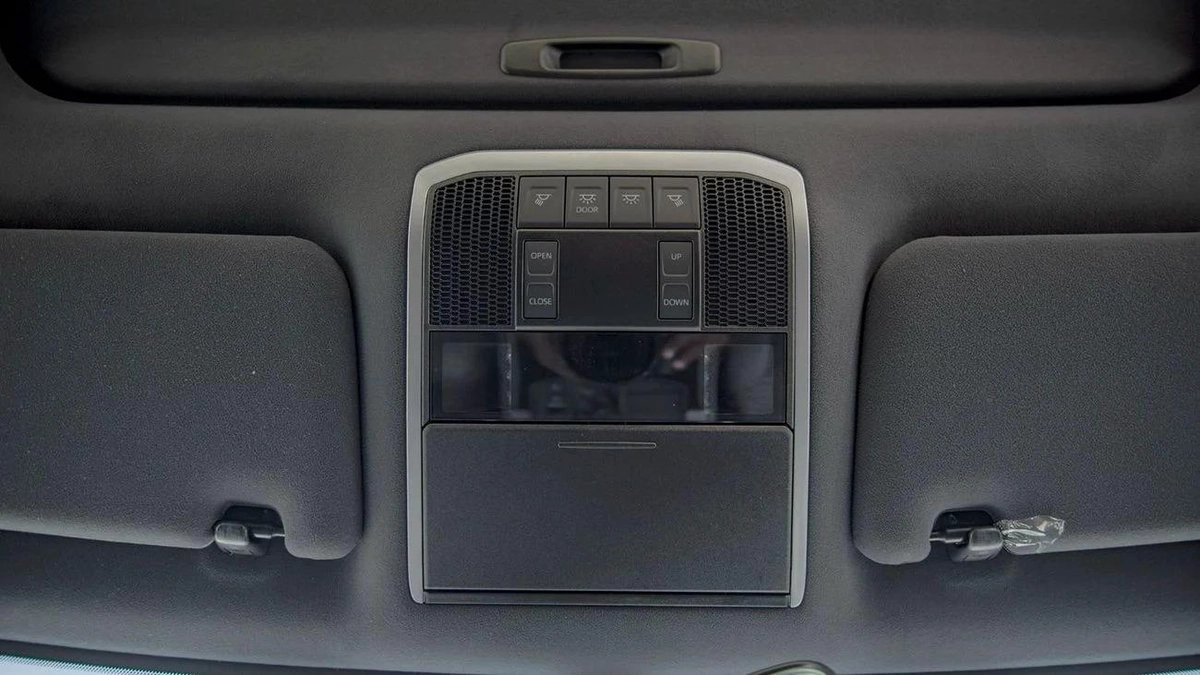 Toyota Land Cruiser GXR 3.3 DIESEL-5-5