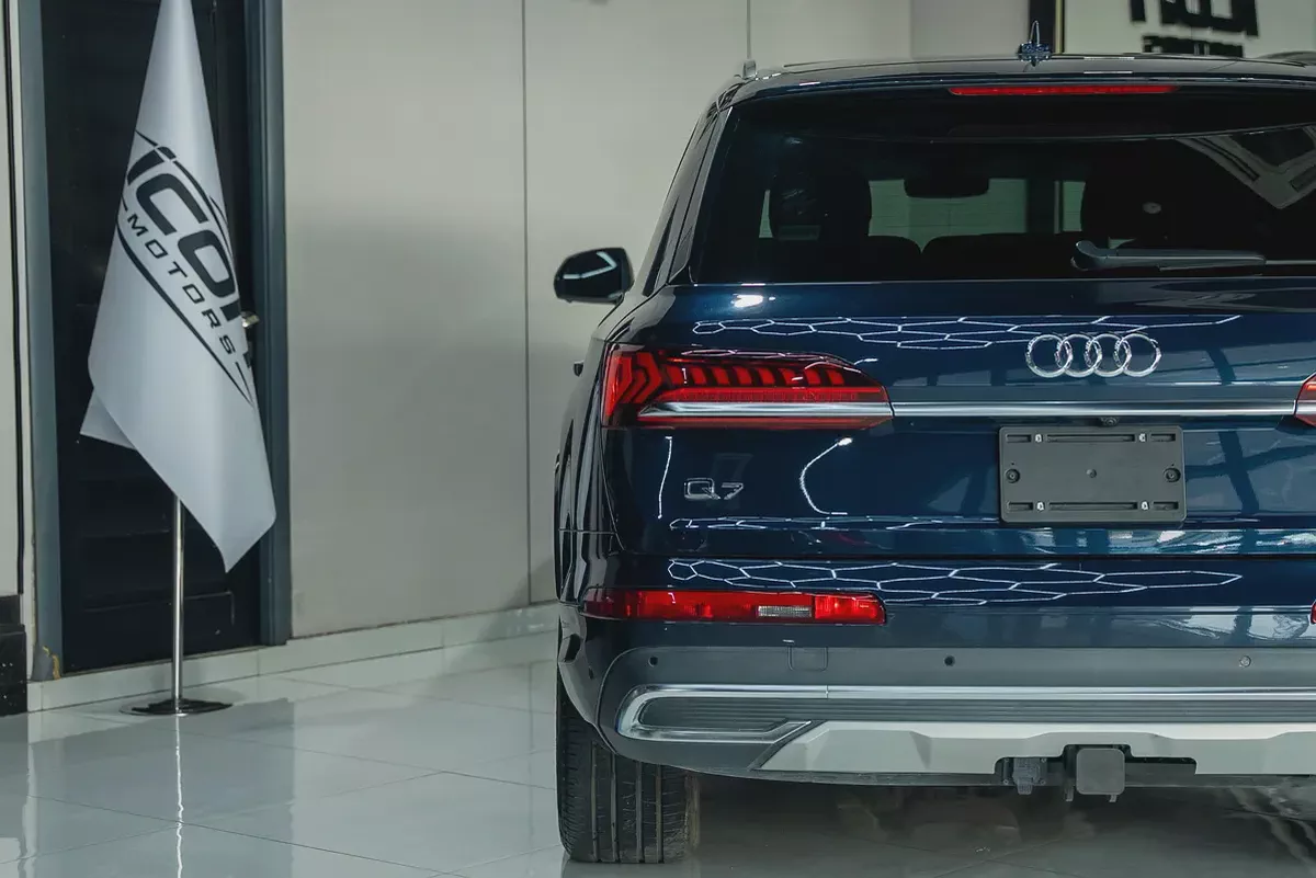 2024 Audi Q7 3.0 TFSI quattro (American Specs) in Immaculate Condition-16-16