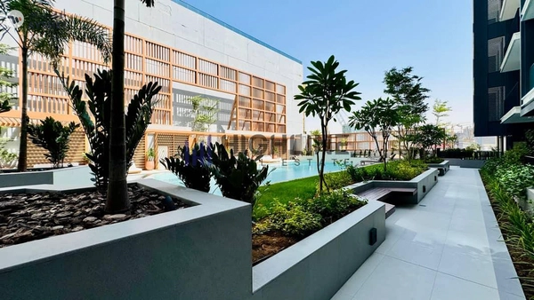 Alluring Style | Just Handed over | Best Amenities