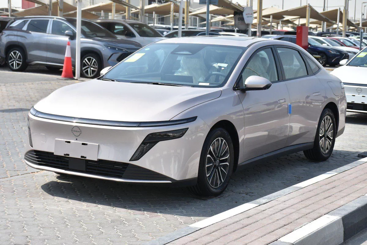NISSAN N6 PHEV 2026 | GOLD