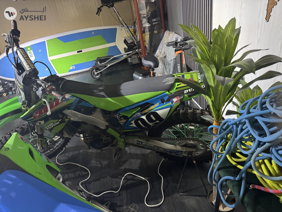 Kawasaki motorcycle-1-1