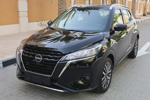 NISSAN KICKS SL 1.6L - GCC SPECS - 5 YEARS UNDER WARRANTY - FREE SERVICE CONTRACT - ACCIDENT FREE -