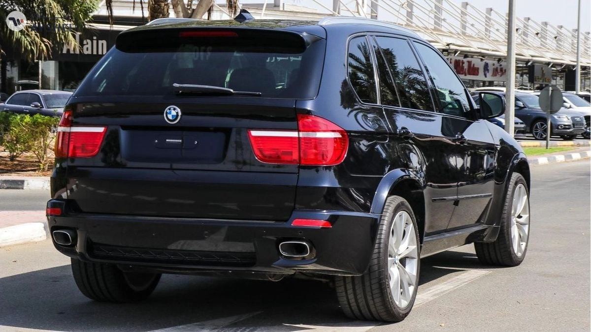 BMW X5M-10-10