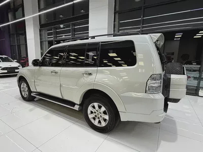 Mitsubishi Pajero Gcc Full option-4