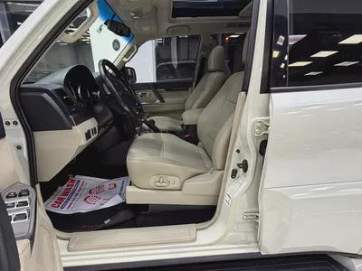 Mitsubishi Pajero Gcc Full option-7
