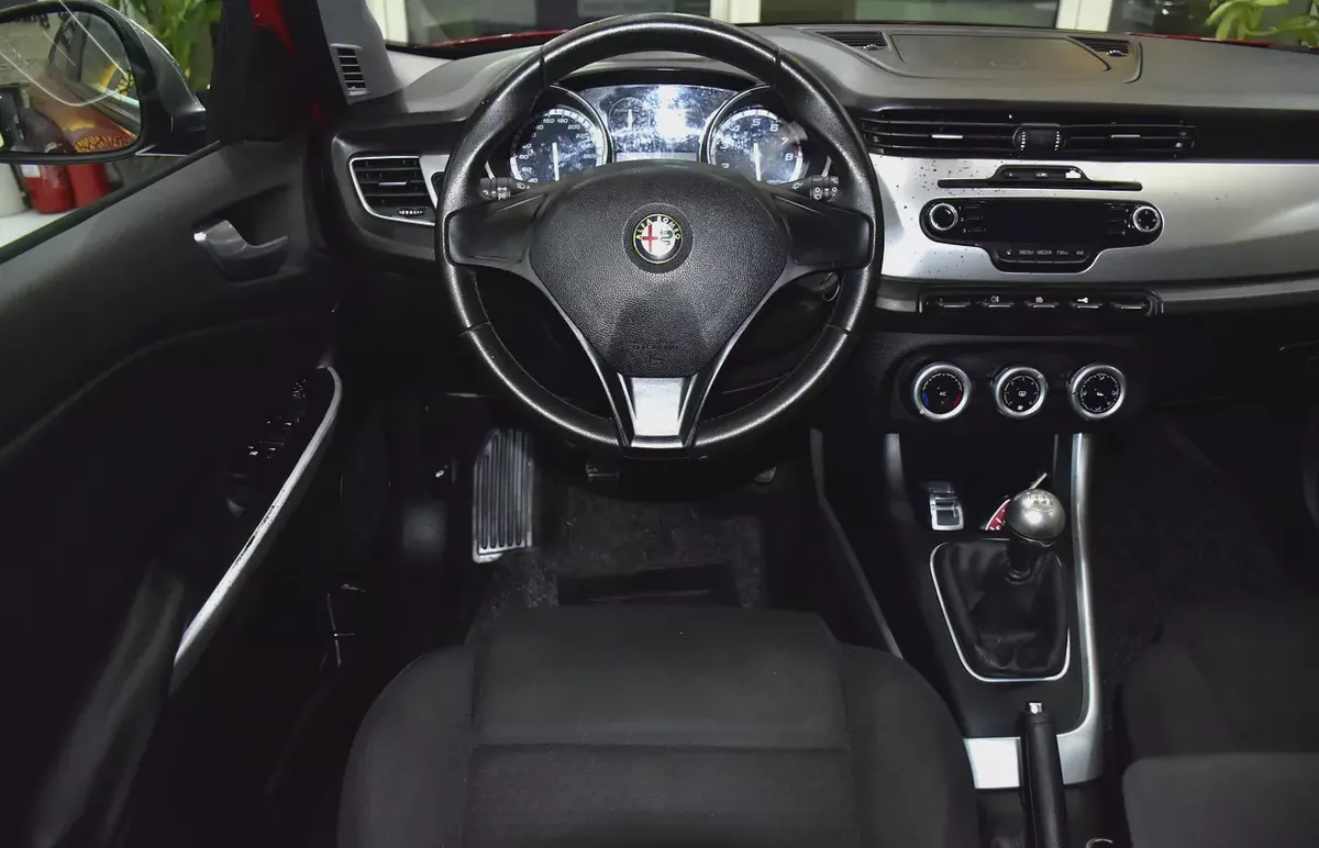 EXCELLENT DEAL for our Alfa Romeo Giulietta ( 2013 Model ) in Red Color Japanese Specs-11-11
