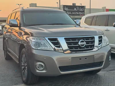 نيسان بترول المكينه الصغيره  Nissan Patrol 2014 LE Platinum - GCC Specs - Excellent Condition-1