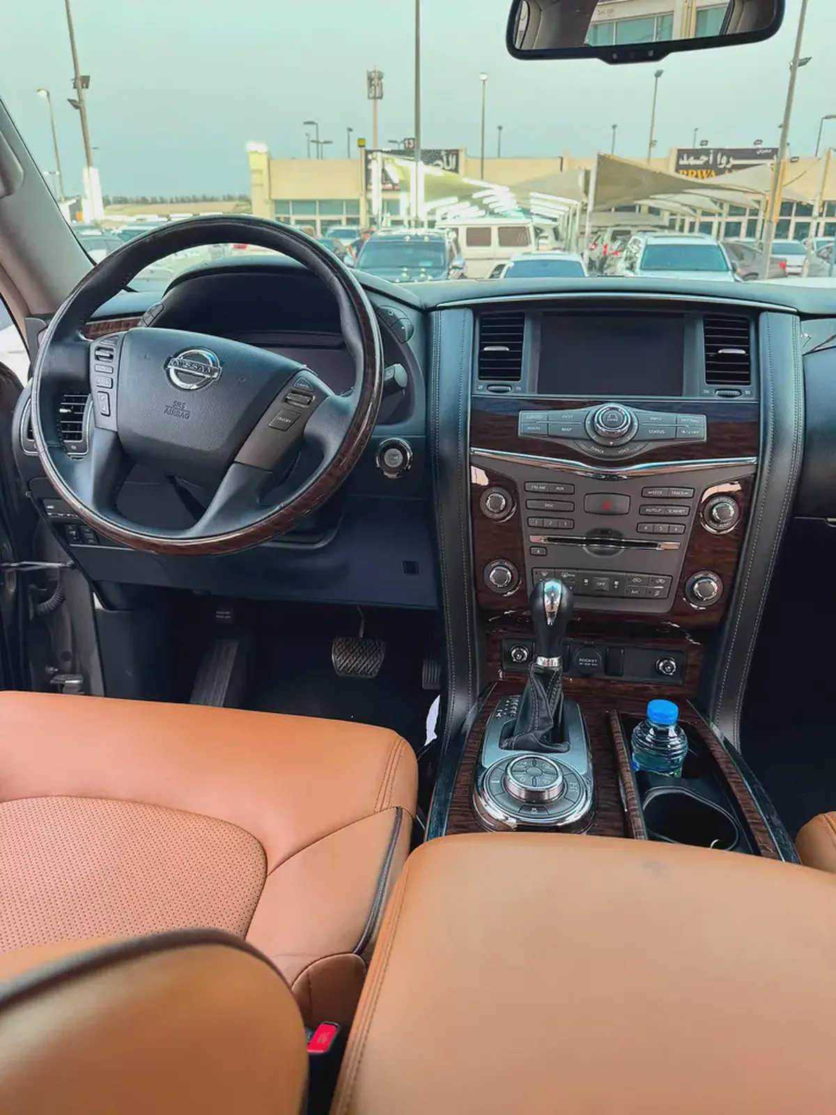 نيسان بترول المكينه الصغيره  Nissan Patrol 2014 LE Platinum - GCC Specs - Excellent Condition-16-16
