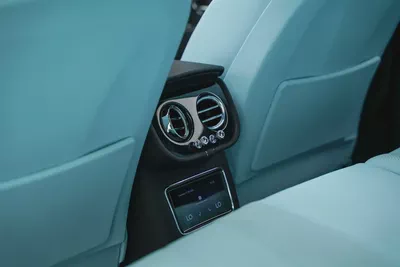 2022 Bentley Bentayga Speed-18