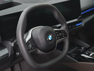 GCC specs from OFFICIAL DEALER BMW 520i | Perfect condition | LOW MILEAGE-11