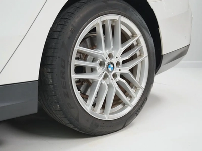 GCC specs from OFFICIAL DEALER BMW 520i | Perfect condition | LOW MILEAGE-16