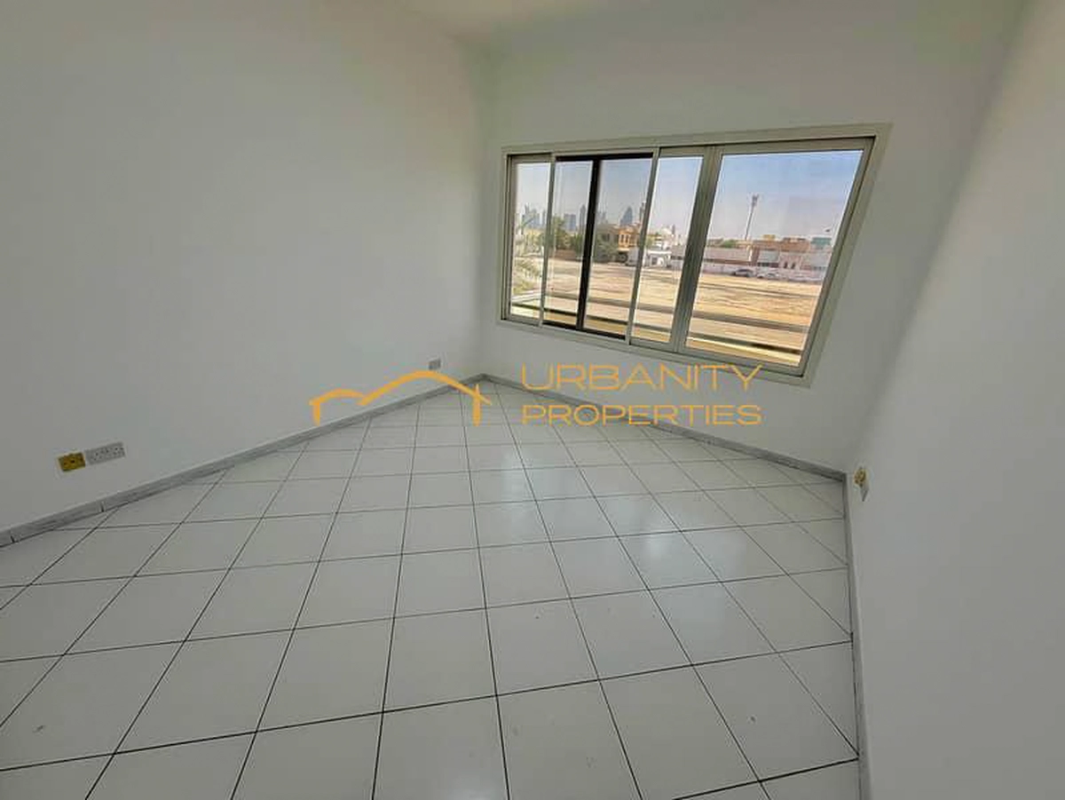 Spacious || Community || Near To Wasl Street || 4 Bedroom Villa ||-4-4