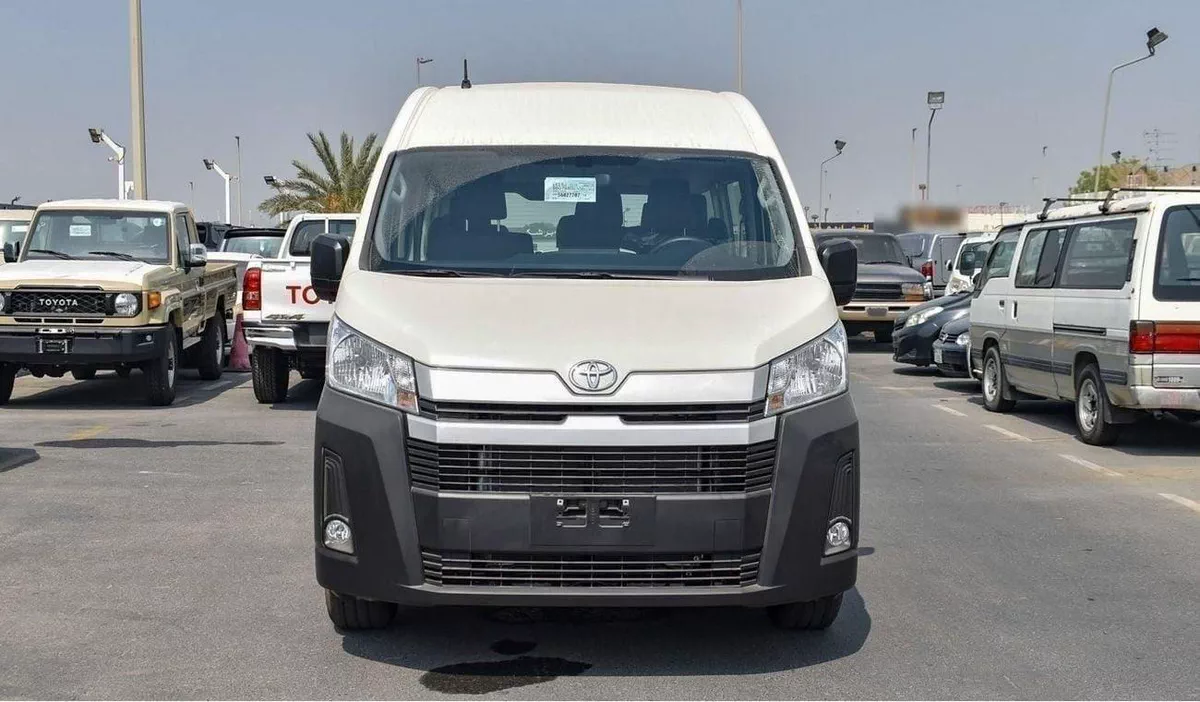 Toyota Hiace GL Toyota Haice 3.5 passenger 13 seater Model 2026-1-0