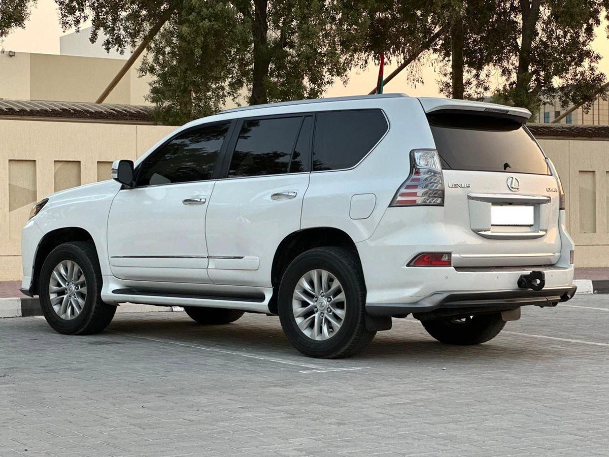 Lexus GX460 GX460 || 4.6L V8 PETROL | SUNROOF | REAR ENTERTAINMENT SCREEN | FULL OPTION-9-0