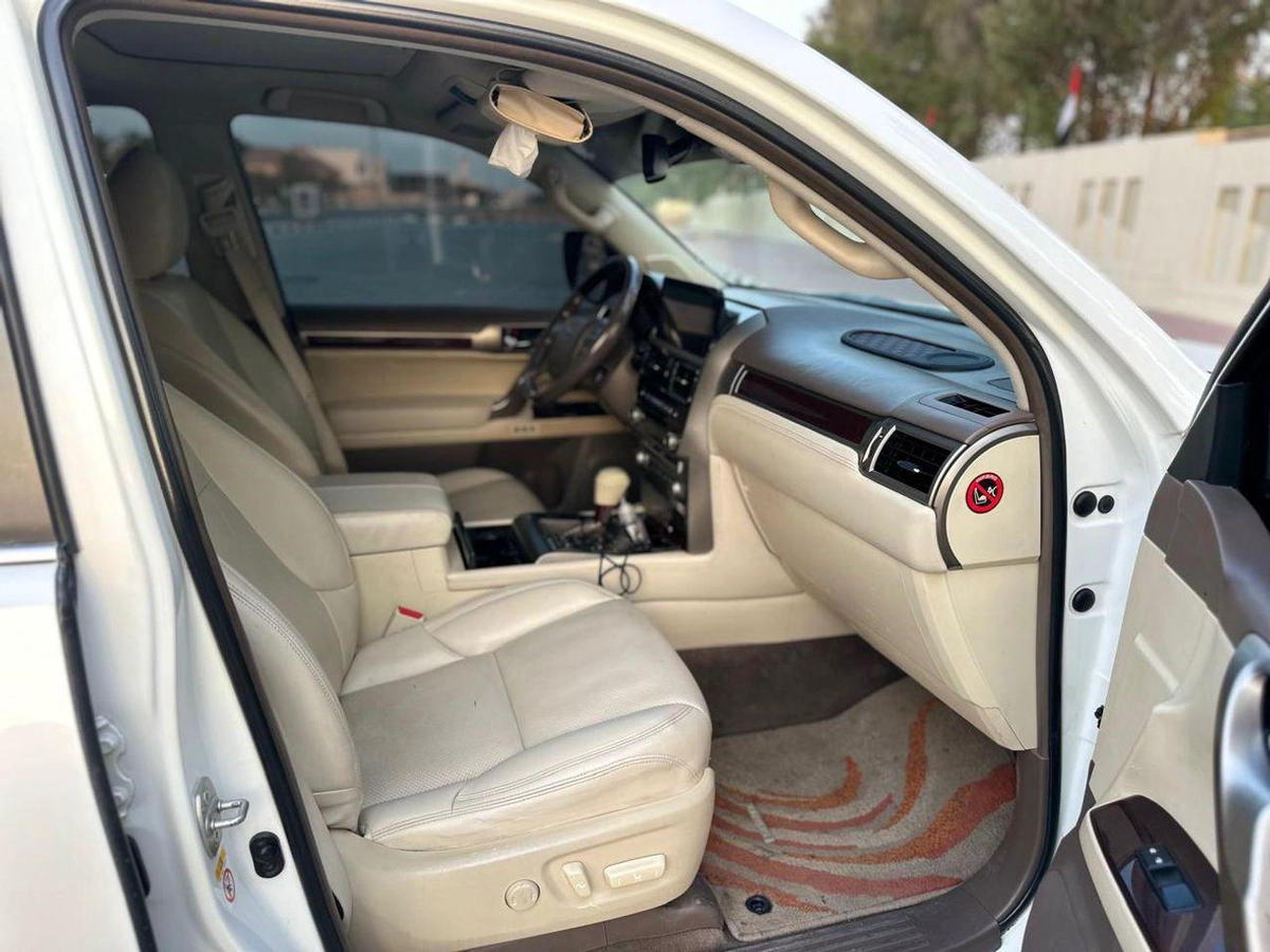 Lexus GX460 GX460 || 4.6L V8 PETROL | SUNROOF | REAR ENTERTAINMENT SCREEN | FULL OPTION-12-0