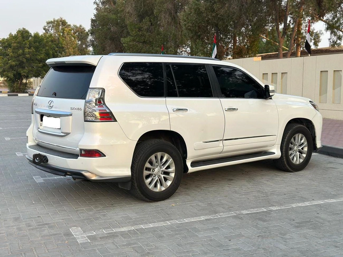 Lexus GX460 GX460 || 4.6L V8 PETROL | SUNROOF | REAR ENTERTAINMENT SCREEN | FULL OPTION-7-0