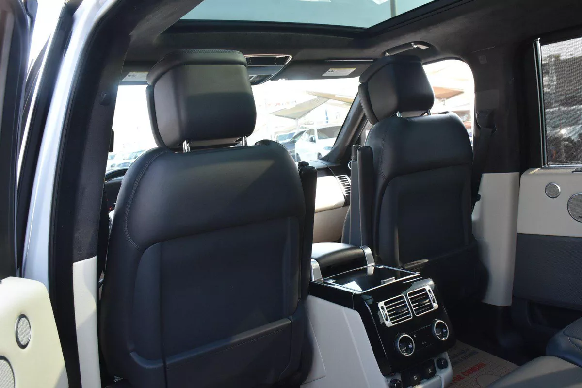 LAND ROVER RANGE ROVER HSE LWB 2020 | WHITE-13-13