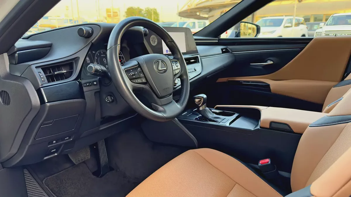 2023 Lexus ES 350 Platinum, GCC Specifications-7-7