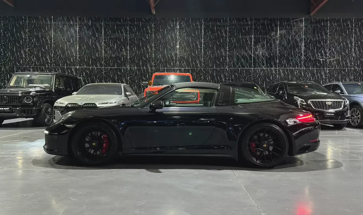 Porsche 911 Targa 4 GTS  | European Spec | Swiss Auto Warranty 2026 | Swiss Auto service 2026-6-6