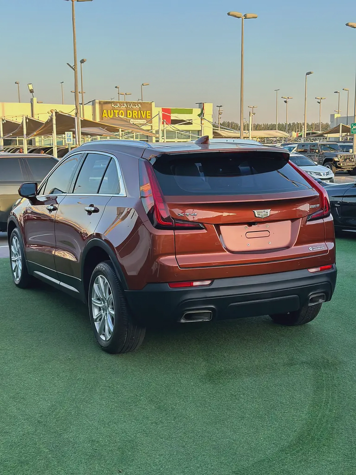 Cadillac XT4 Premium Luxury 2019 GCC Specs Excellent Condition-1-1