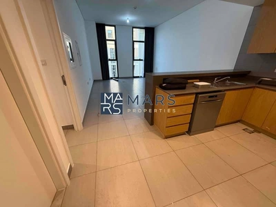 Big layout | Spacious | Ready to move-2