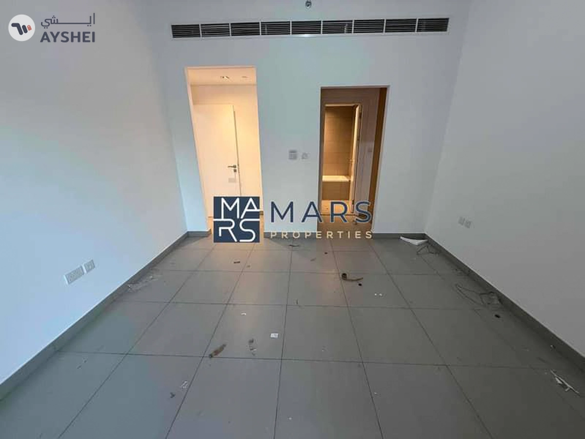 Big layout | Spacious | Ready to move-8-8