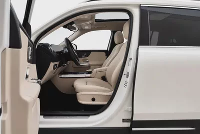Mercedes GLB 250 4MATIC 2023 l US Specs l 1 Keys l AED 1,870 / Monthly-7