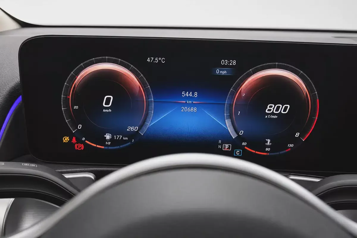 Mercedes GLB 250 4MATIC 2023 l US Specs l 1 Keys l AED 1,870 / Monthly-10-10
