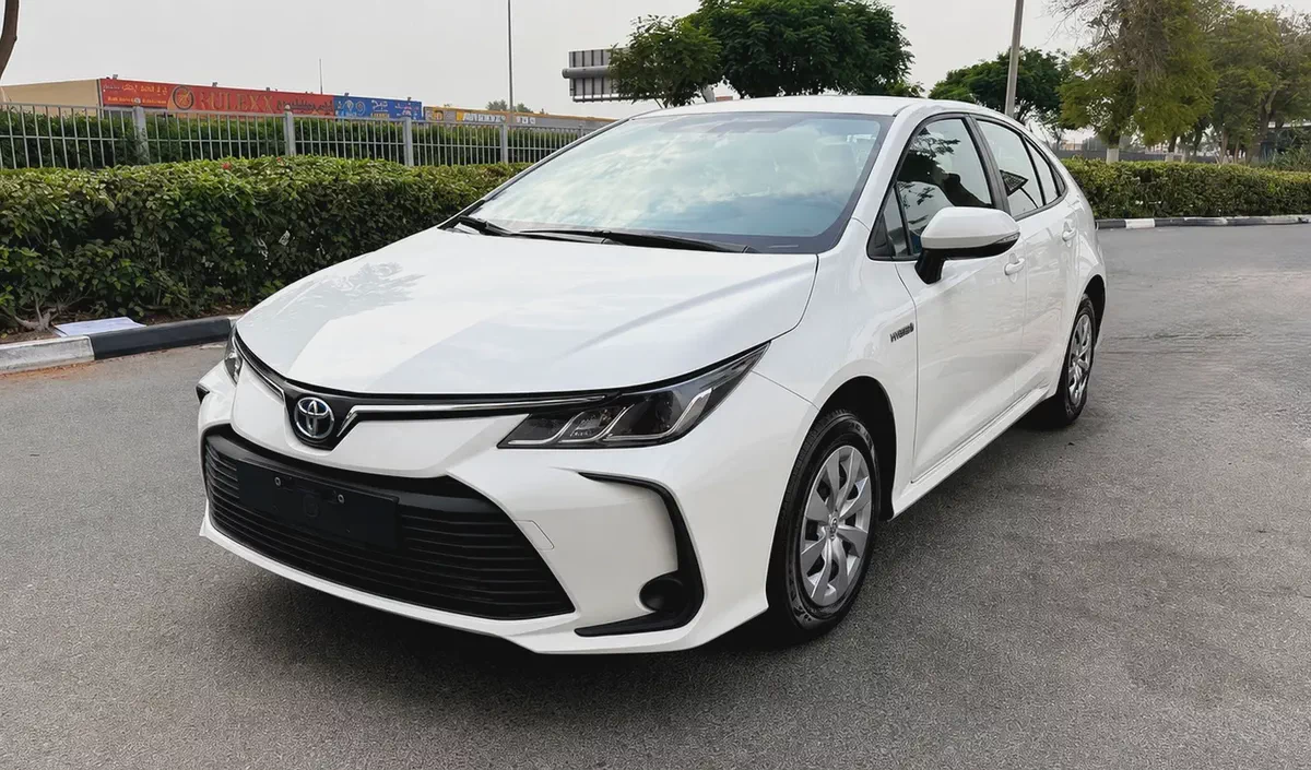1 YEAR / 20,000KMS WARRANTY | GCC | 1.8L HYBRID | AED 1,220 PM