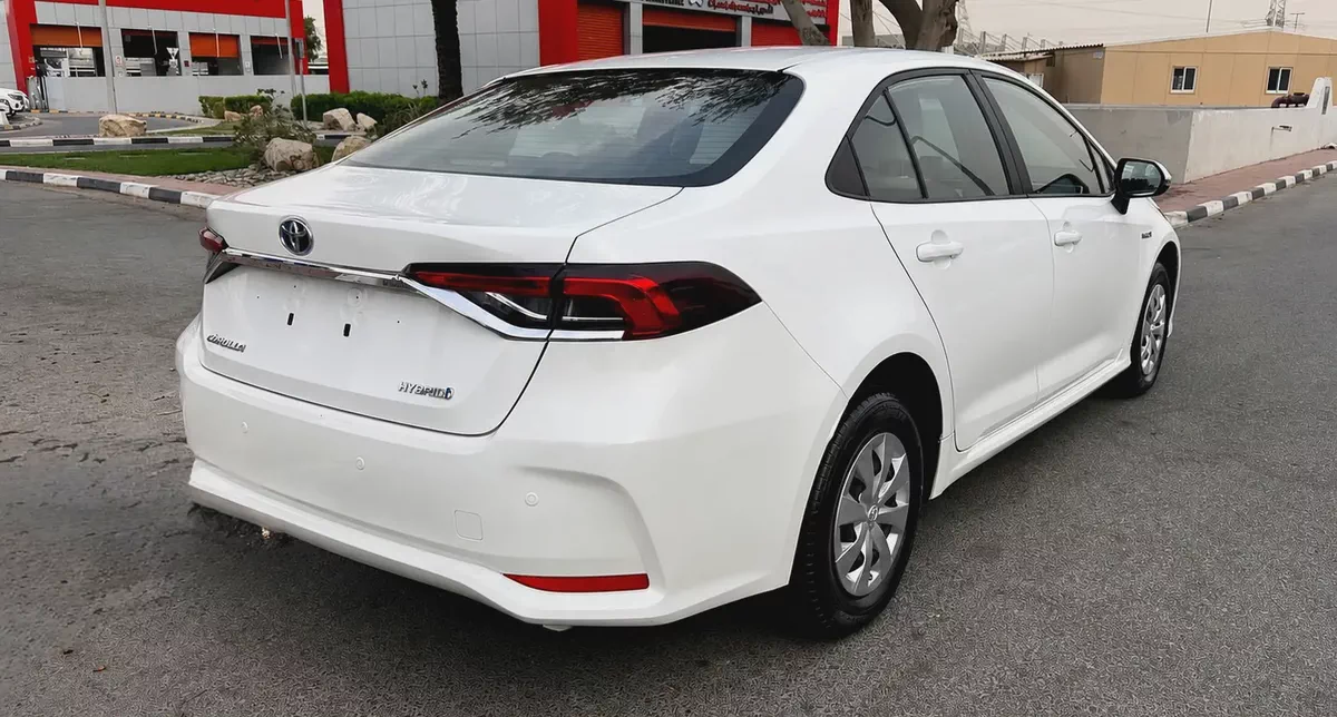 1 YEAR / 20,000KMS WARRANTY | GCC | 1.8L HYBRID | AED 1,220 PM-4-4