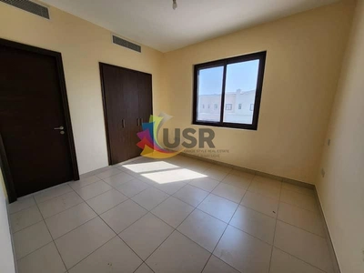 AVAILABLE VILLA 3BR W/ MAID'S ROOM FOR FAMILY 170K-8