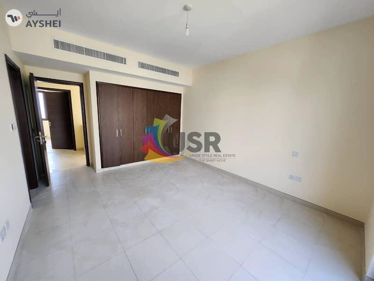 AVAILABLE VILLA 3BR W/ MAID'S ROOM FOR FAMILY 170K-10-10