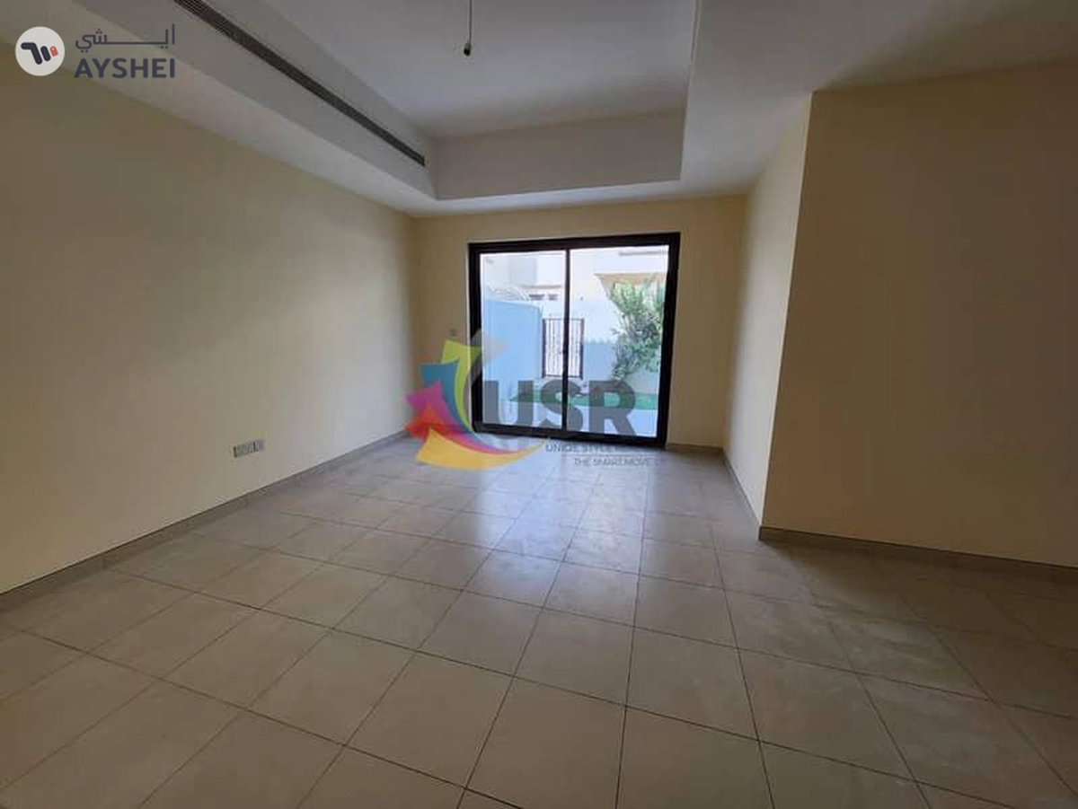 AVAILABLE VILLA 3BR W/ MAID'S ROOM FOR FAMILY 170K-17-17