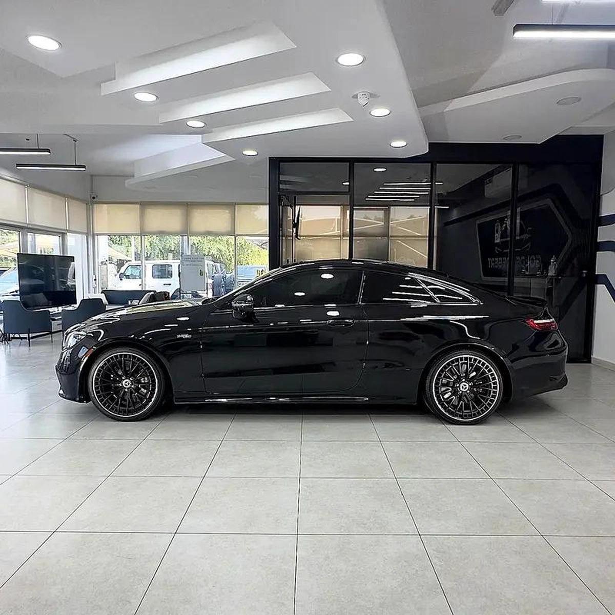 Mercedes-Benz E-Class E 53 AMG-9-9
