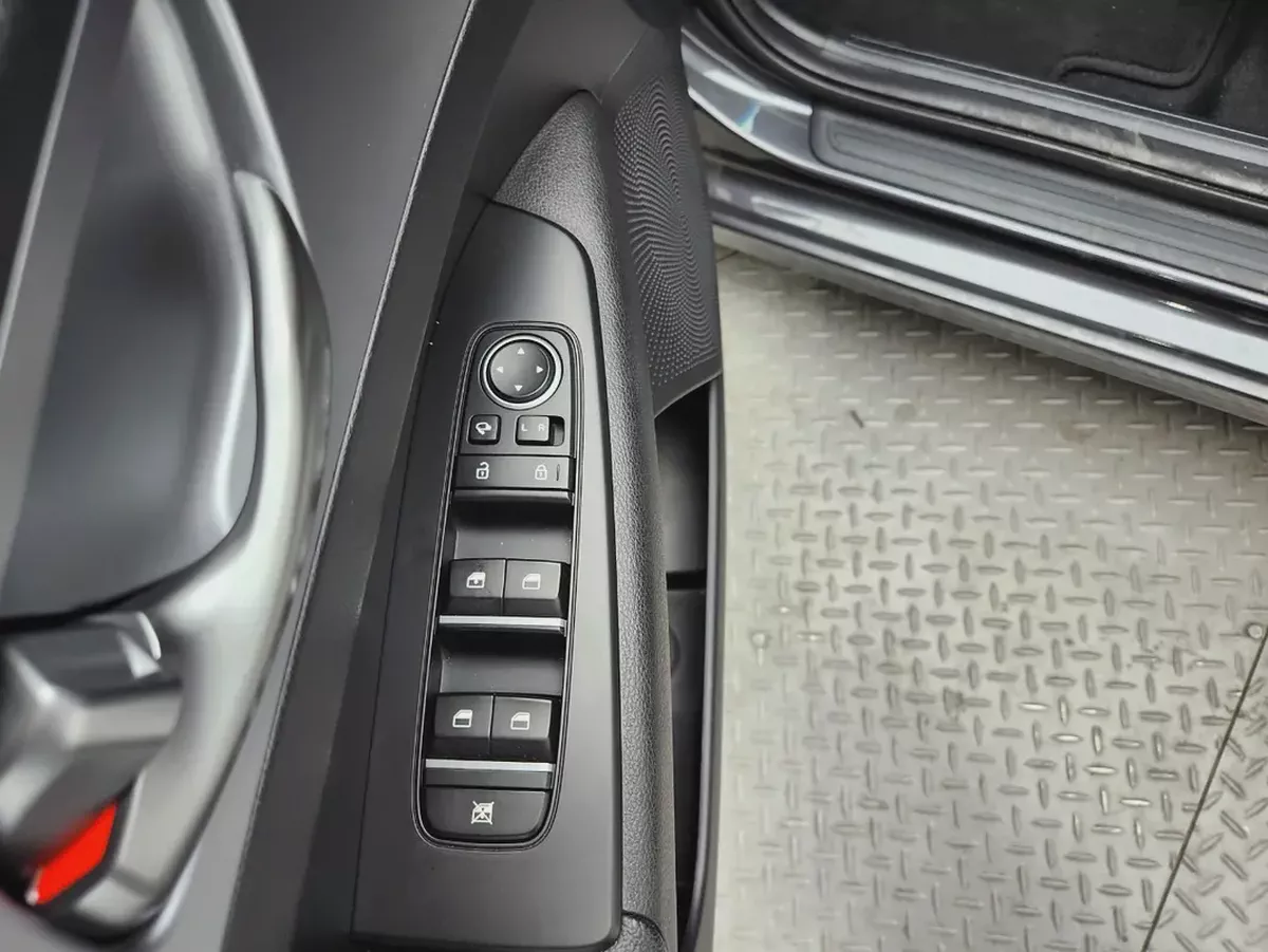 2022 Kia K3 Prestige Korean Specs-12-12