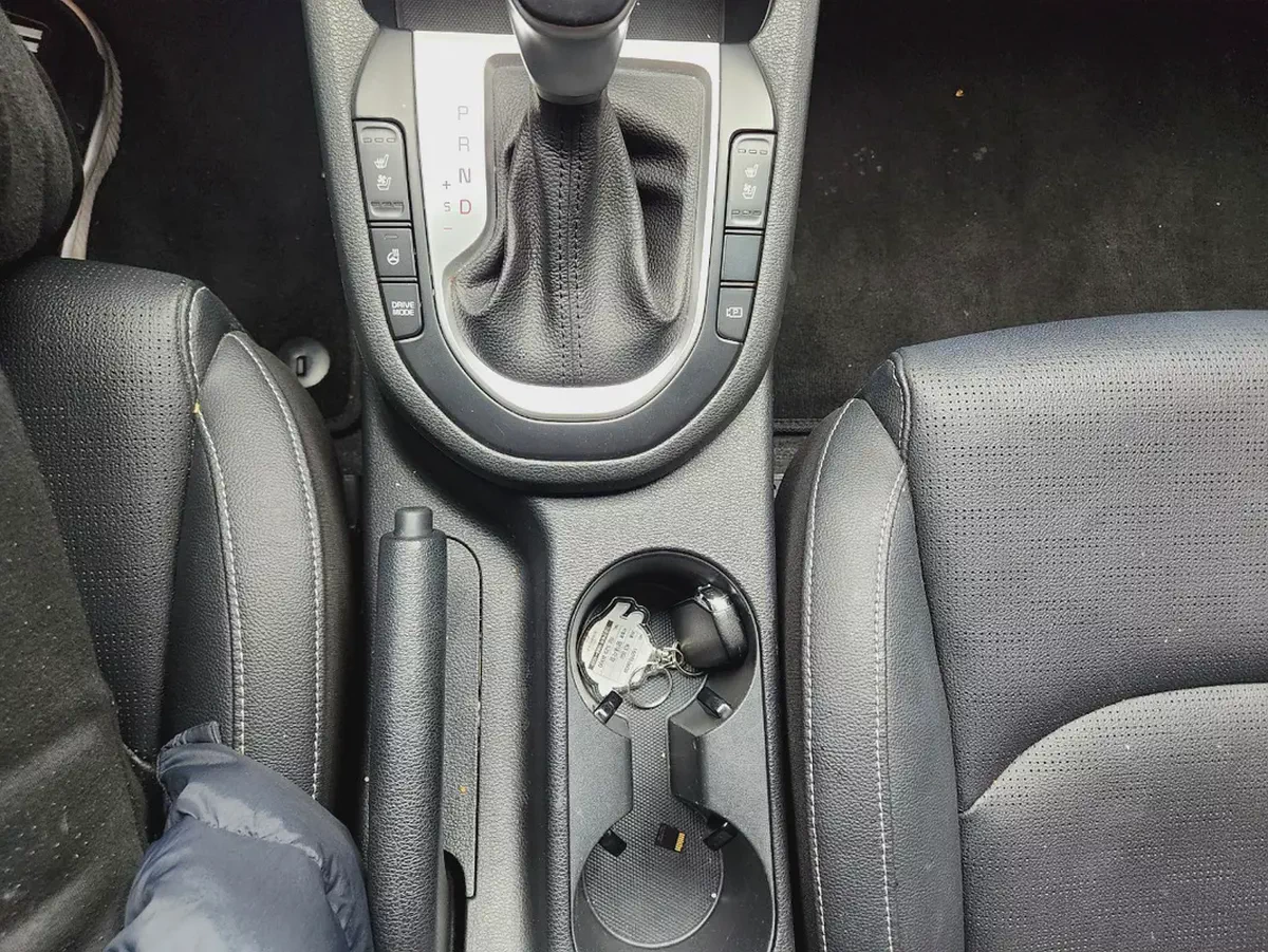 2022 Kia K3 Prestige Korean Specs-18-18